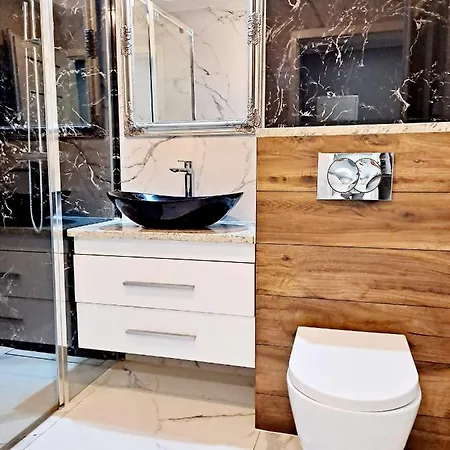 Glamapart Apartment
